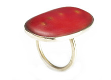 PYR ring in gold and enamel