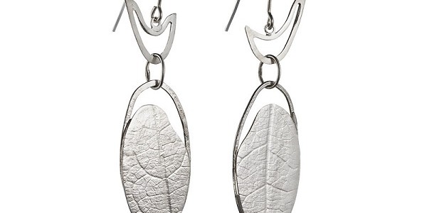 BUSH BIRDS embossed earrings